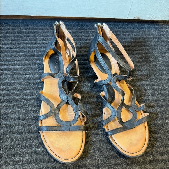 Women's Black Strappy Sandals - Picture 1 of 4